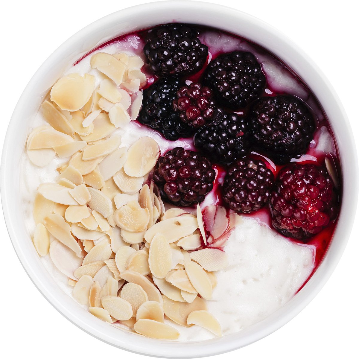 Каша рисовая с ежевикой и миндальными лепестками