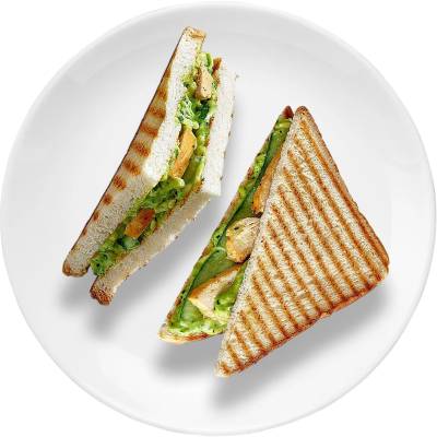 Сендвич с индейкой и соусом песто